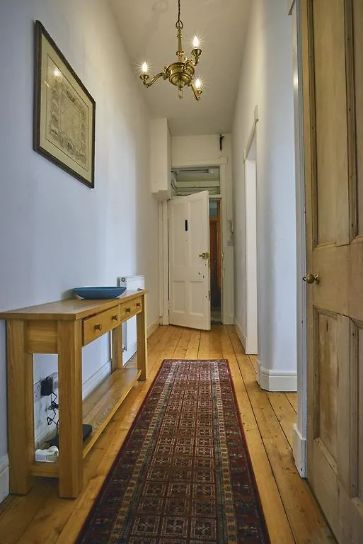 Comely Bank Apartment Edinburgh